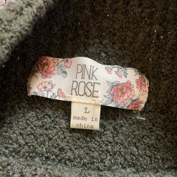 Women’s pink rose size large sweater - Picture 3 of 3